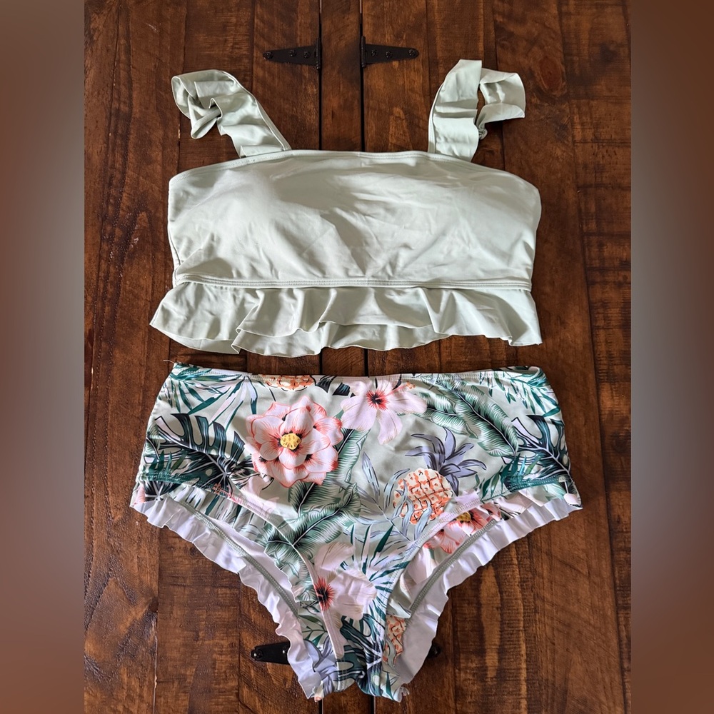 SHEIN Light Green and Floral High Waisted Ruffle Bikini Set